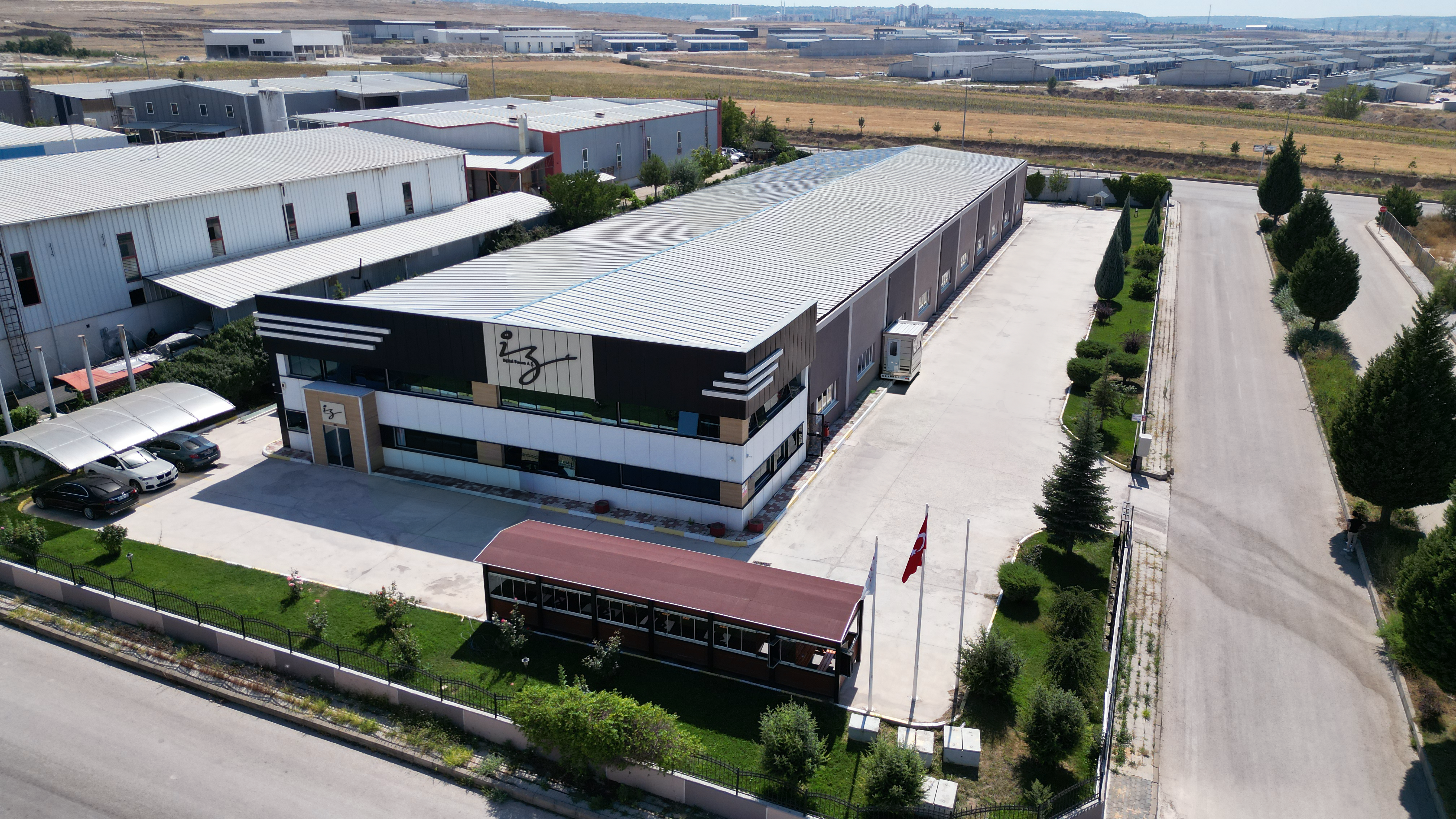 Fabrika Dış Görüntü